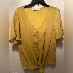 Women’s yellow top with tie waist